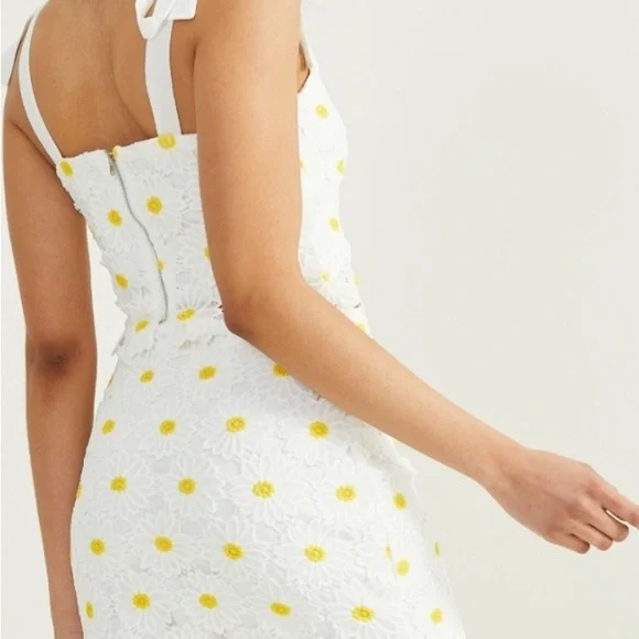 Altar’d state 
Daysi mini-Floral White and Yellow Dress - Picture 3 of 5